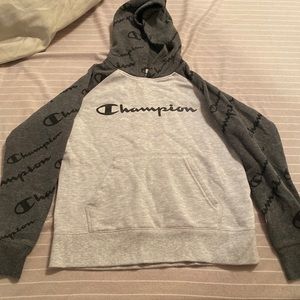 Youth Boys Medium Champion Hoodie
